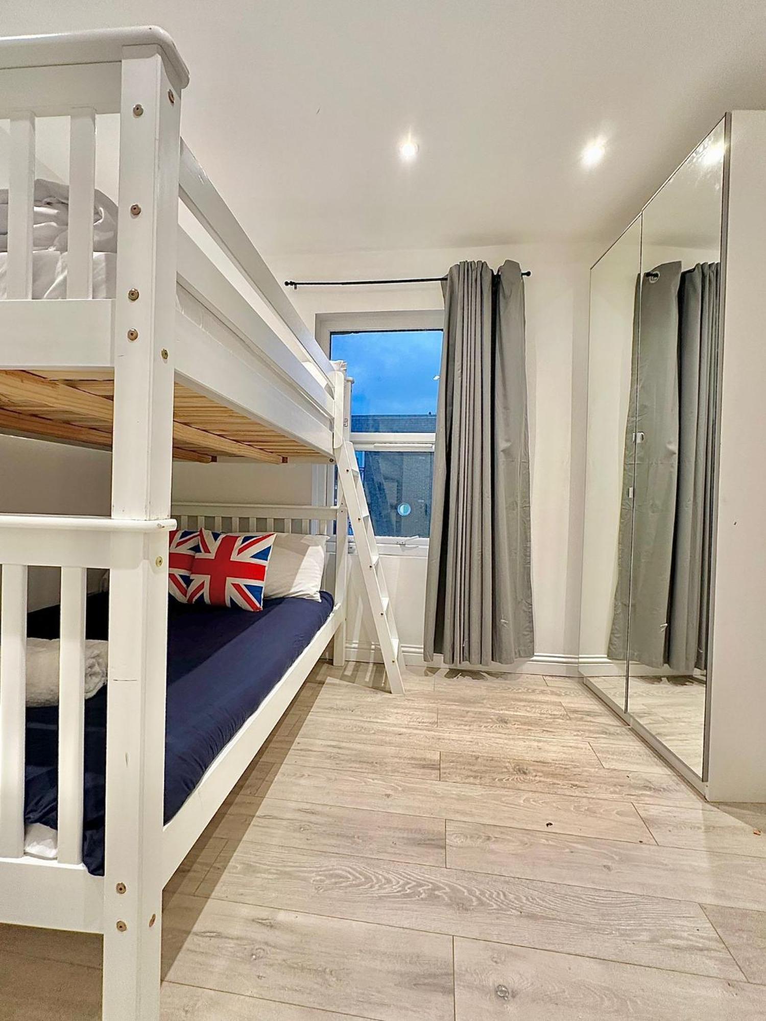 Appartamento Flat B Garrat Lane Londra