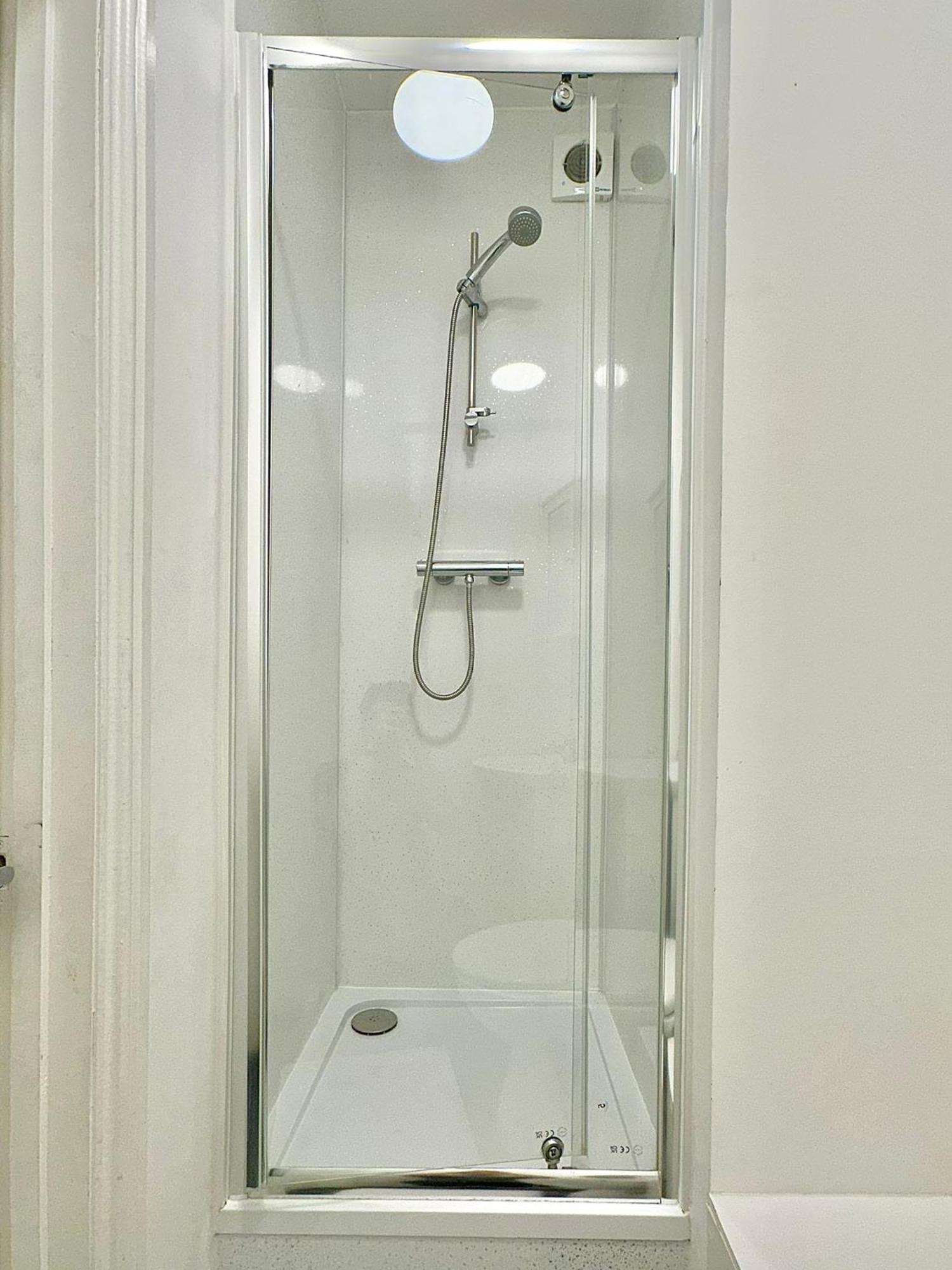 Appartamento Flat B Garrat Lane Londra